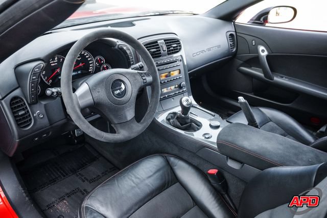 Used 2011 Chevrolet Corvette Z06 RWD image 2