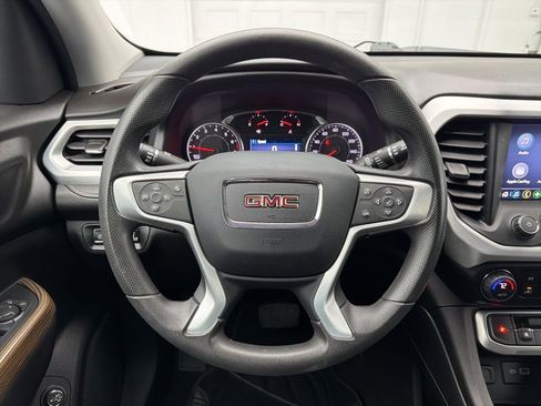 Certified 2023 GMC Acadia SLE w/ Driver Convenience Package image 25