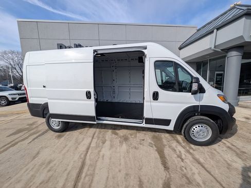 New 2026 RAM ProMaster 2500 image 5