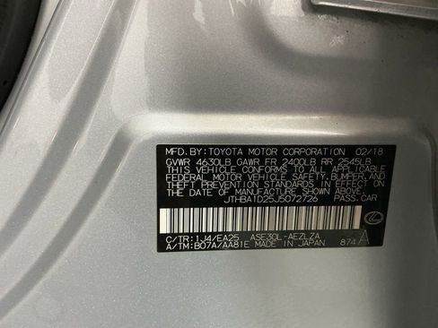 Used 2018 Lexus IS 300 F Sport w/ F Sport Package image 33