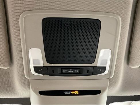 Used 2024 Honda HR-V LX image 35