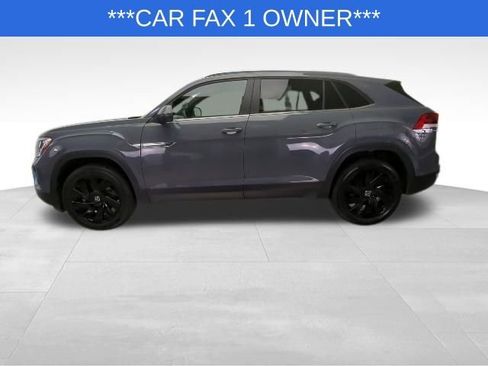 Used 2024 Volkswagen Atlas Cross Sport SE AWD/4WD image 3