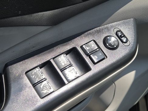 Used 2014 Honda CR-V LX image 24