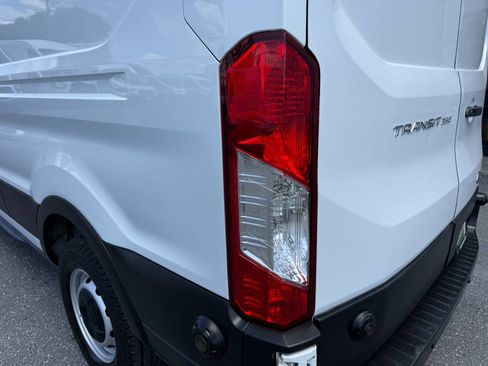 Used 2019 Ford Transit 350 148 Medium Roof RWD image 40