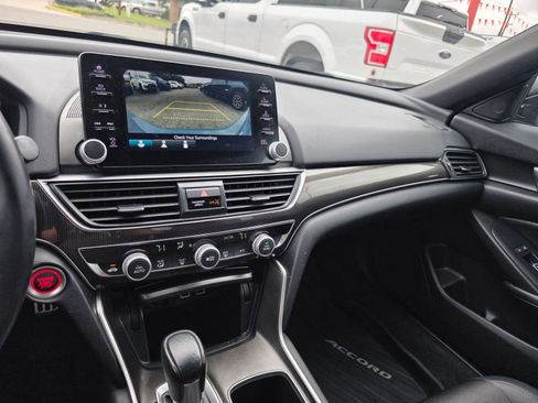 Used 2021 Honda Accord Sport image 27
