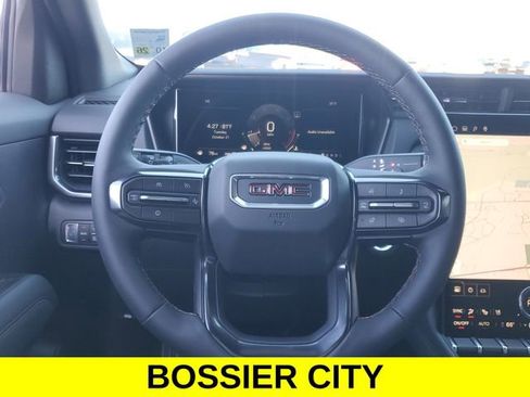 New 2026 GMC Terrain AT4 w/ Convenience Package III image 17