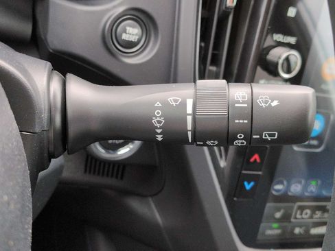 New 2026 Subaru Forester Premium AWD/4WD image 28