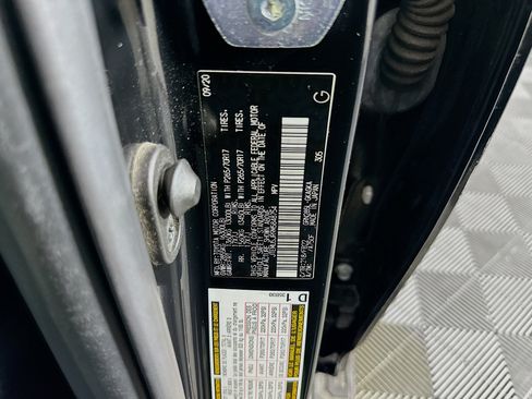 Used 2021 Toyota 4Runner SR5 AWD/4WD image 12