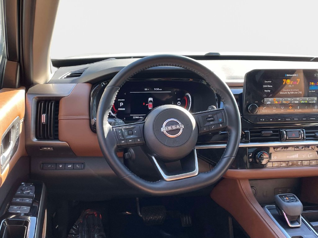 Used 2025 Nissan Pathfinder Platinum w/ Cargo Package FWD image 17