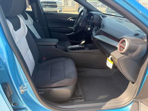 New 2026 Chevrolet Trax RS w/ Driver Confidence Package FWD image 10