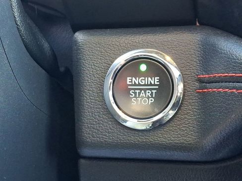 Used 2022 Ford Expedition Limited image 23