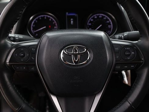 Used 2024 Toyota Camry SE image 24