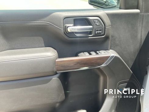 Used 2019 GMC Sierra 1500 SLT RWD image 13