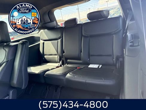 New 2025 Ford Expedition Platinum w/ Stealth Performance Package AWD/4WD image 13