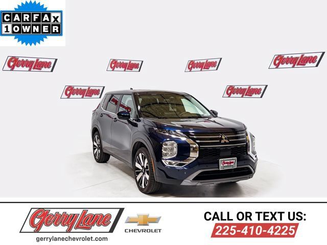 Used 2025 Mitsubishi Outlander SE FWD image 1