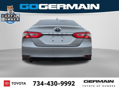 Used 2019 Toyota Camry LE image 9