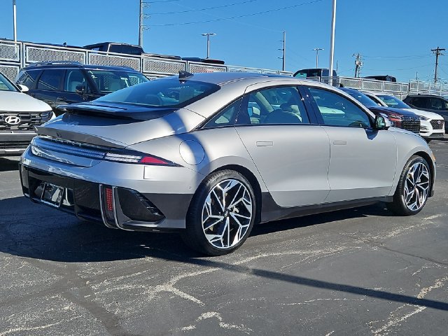 Certified 2023 Hyundai Ioniq 6 Limited w/ Cargo Package AWD/4WD image 4