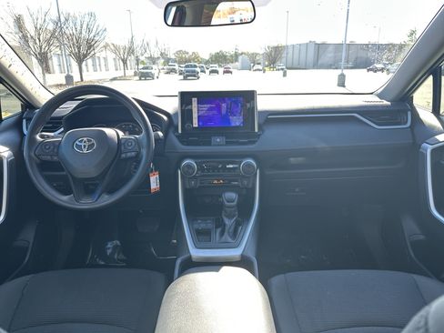 Certified 2024 Toyota RAV4 LE image 28