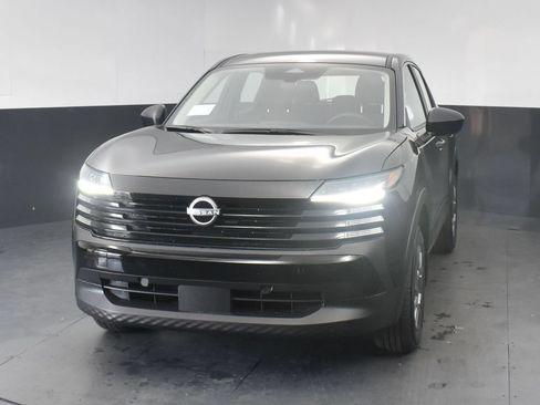 Used 2025 Nissan Kicks S AWD/4WD image 20