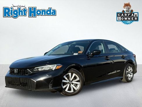 Used 2025 Honda Civic LX image 1