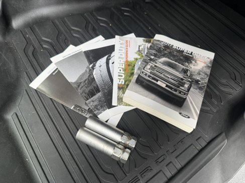 Used 2017 Ford F250 Platinum image 23