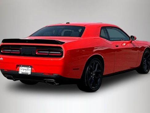 Used 2022 Dodge Challenger R/T w/ Blacktop Package RWD image 5