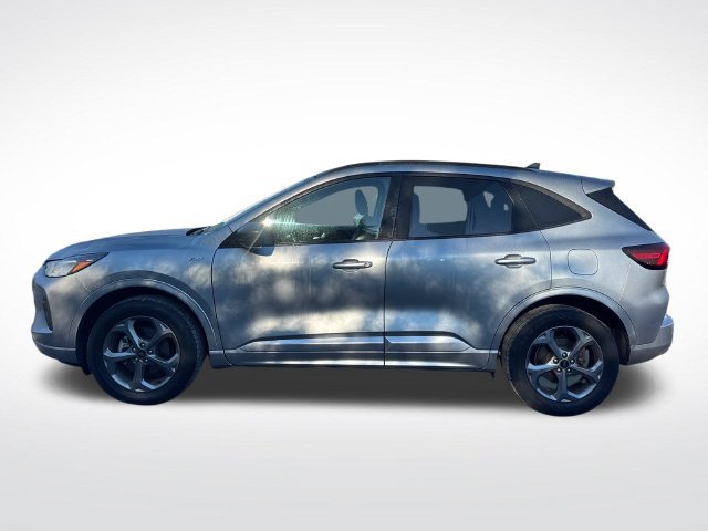 Used 2024 Ford Escape ST-Line AWD/4WD image 2