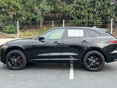 Certified 2024 Jaguar F-PACE R-Dynamic S image 2