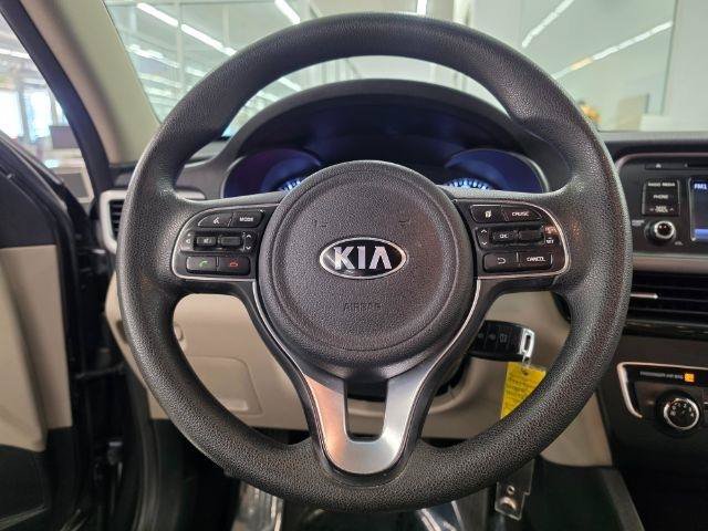 Used 2017 Kia Optima LX w/ Driver Convenience Package FWD image 11