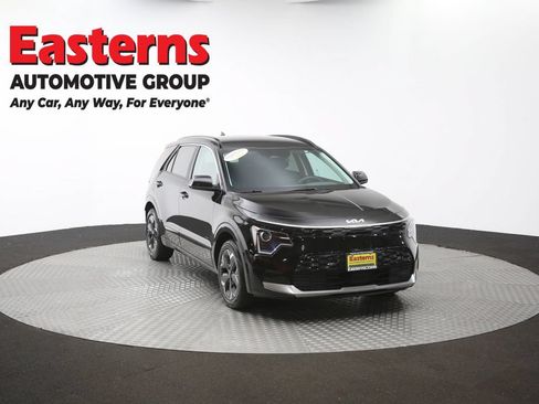 Used 2024 Kia Niro Wind w/ Wind Preserve Package FWD image 50