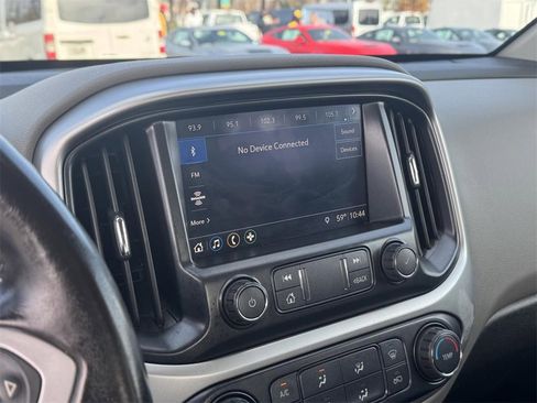 Used 2019 Chevrolet Colorado LT image 20