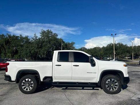 Used 2025 Chevrolet Silverado 2500 Custom w/ Custom Value Package RWD image 6
