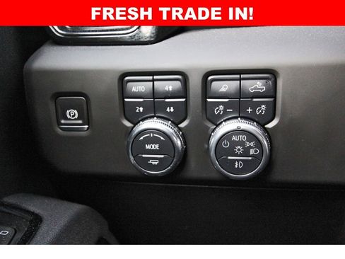 Used 2025 GMC Sierra 1500 AT4 image 19