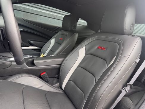 Used 2024 Chevrolet Camaro SS RWD image 5