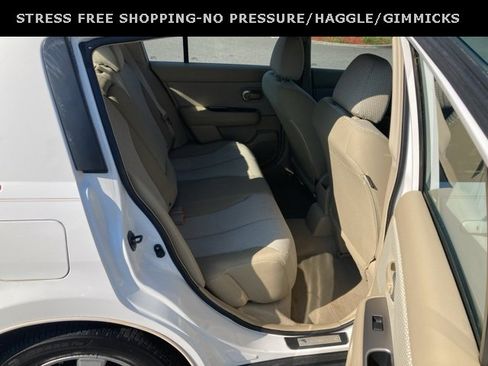 Used 2008 Nissan Versa SL w/ Convenience Pkg image 29