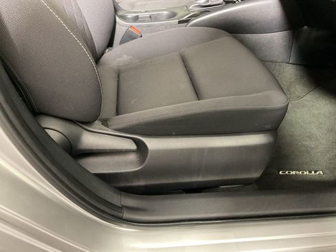 Used 2024 Toyota Corolla LE image 36