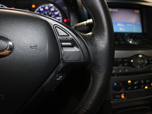 Used 2011 INFINITI G37 Journey w/ Premium Pkg RWD image 19