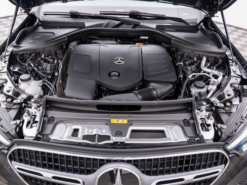 New 2026 Mercedes-Benz GLC 300 GLC 300 image 27