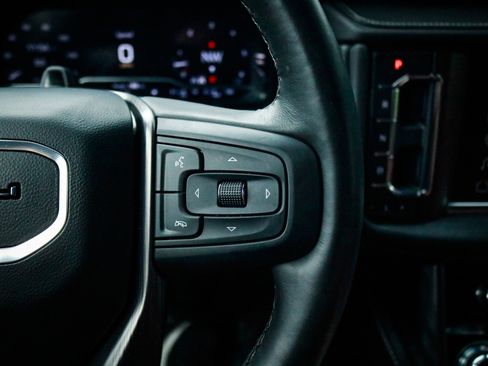 Used 2024 GMC Yukon XL Denali Ultimate image 20