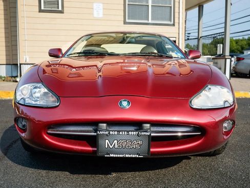 Used 1997 Jaguar XK8 Convertible RWD image 11