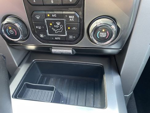 Used 2014 Ford F150 FX4 w/ Equipment Group 402A Luxury image 18