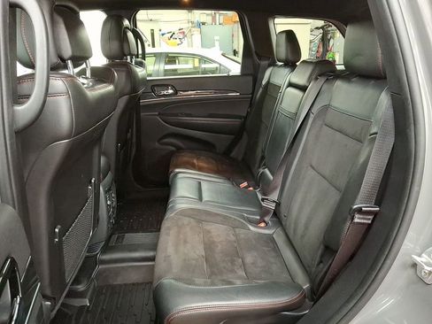 Used 2020 Jeep Grand Cherokee Trailhawk w/ Premium Lighting Group image 7