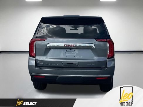 Used 2021 GMC Yukon XL SLT w/ SLT Premium Package AWD/4WD image 9