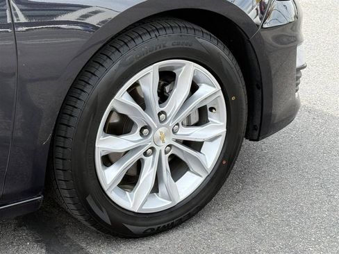 Used 2023 Chevrolet Malibu LT FWD image 9