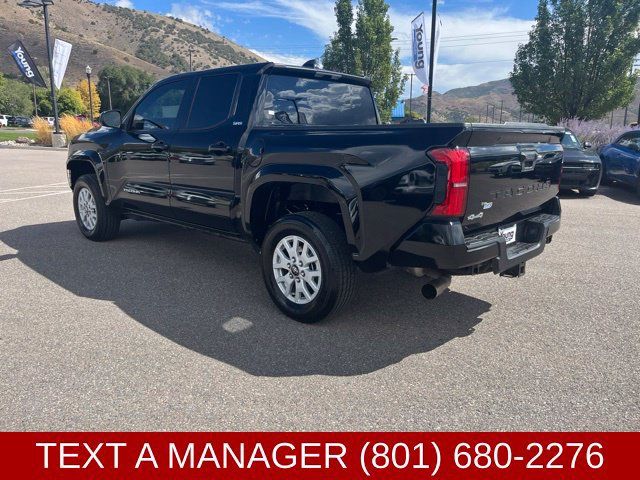 Used 2025 Toyota Tacoma SR5 AWD/4WD image 6