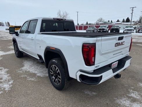 Used 2021 GMC Sierra 2500 AT4 w/ AT4 Premium Plus Package image 5
