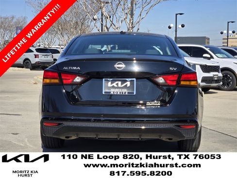 Used 2024 Nissan Altima 2.5 SV image 13