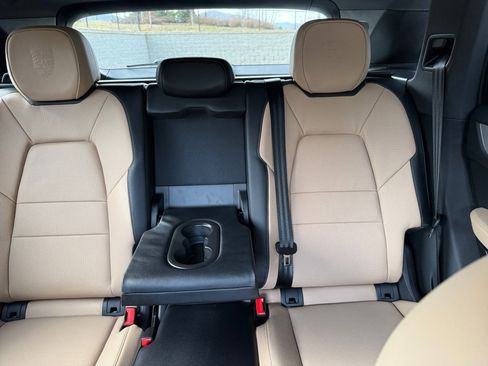 New 2026 Porsche Cayenne image 24