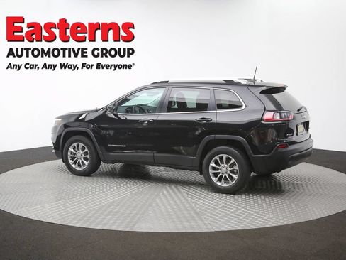 Used 2021 Jeep Cherokee Latitude Plus AWD/4WD image 62