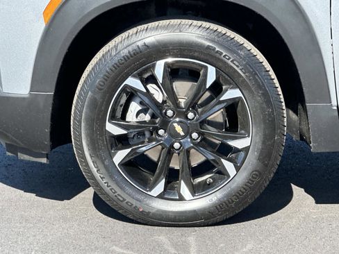 Certified 2023 Chevrolet TrailBlazer LT w/ Convenience Package AWD/4WD image 8